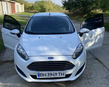 Белый Форд Фиеста, объемом двигателя 1 л и пробегом 113 тыс. км за 6700 $, фото 1 на Automoto.ua