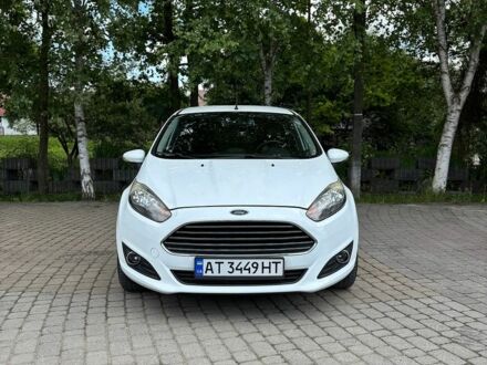 Білий Форд Фієста, об'ємом двигуна 1.5 л та пробігом 341 тис. км за 6700 $, фото 1 на Automoto.ua