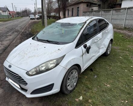 Белый Форд Фиеста, объемом двигателя 1.6 л и пробегом 140 тыс. км за 2800 $, фото 1 на Automoto.ua