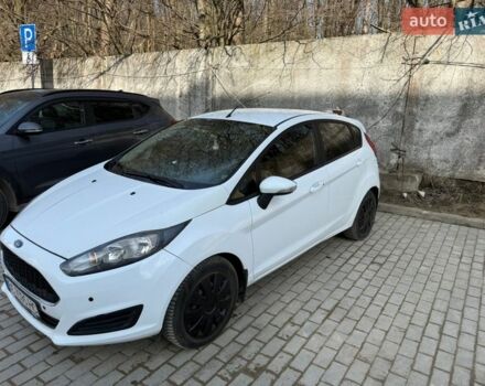 Белый Форд Фиеста, объемом двигателя 1.24 л и пробегом 89 тыс. км за 5100 $, фото 1 на Automoto.ua