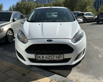 Білий Форд Фієста, об'ємом двигуна 1.24 л та пробігом 136 тис. км за 7200 $, фото 1 на Automoto.ua