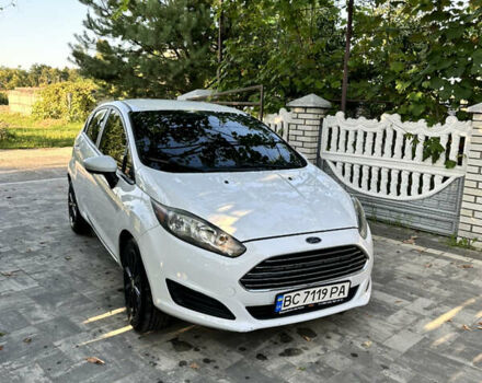 Белый Форд Фиеста, объемом двигателя 1.6 л и пробегом 89 тыс. км за 8750 $, фото 1 на Automoto.ua