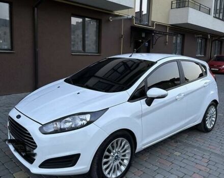 Белый Форд Фиеста, объемом двигателя 1 л и пробегом 165 тыс. км за 6850 $, фото 1 на Automoto.ua