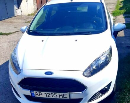Білий Форд Фієста, об'ємом двигуна 1 л та пробігом 102 тис. км за 8300 $, фото 1 на Automoto.ua