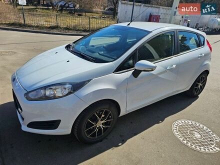 Белый Форд Фиеста, объемом двигателя 1 л и пробегом 80 тыс. км за 8500 $, фото 1 на Automoto.ua