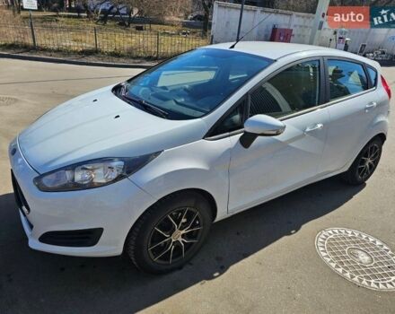 Белый Форд Фиеста, объемом двигателя 1 л и пробегом 80 тыс. км за 8500 $, фото 1 на Automoto.ua