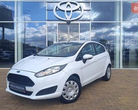 Форд Фієста 2016 у Києві на Automoto.ua Білий Форд Фієста, об'ємом двигуна 1 л та пробігом 151 тис. км за 6430 $, фото 1 на Automoto.ua