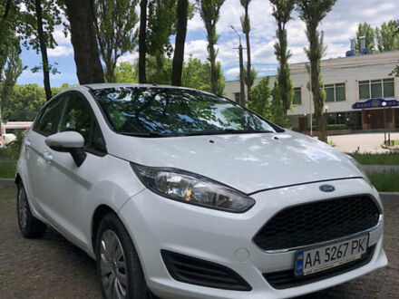 Білий Форд Фієста, об'ємом двигуна 1.24 л та пробігом 90 тис. км за 6500 $, фото 1 на Automoto.ua