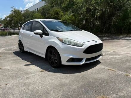 Белый Форд Фиеста, объемом двигателя 1.6 л и пробегом 78 тыс. км за 5450 $, фото 1 на Automoto.ua