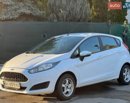 Белый Форд Фиеста, объемом двигателя 1.24 л и пробегом 171 тыс. км за 5999 $, фото 1 на Automoto.ua
