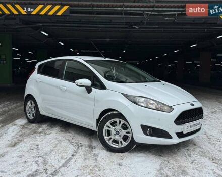 Белый Форд Фиеста, объемом двигателя 1.24 л и пробегом 63 тыс. км за 9690 $, фото 1 на Automoto.ua
