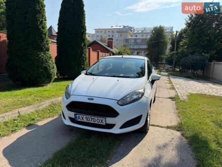 Белый Форд Фиеста, объемом двигателя 1 л и пробегом 86 тыс. км за 7300 $, фото 1 на Automoto.ua