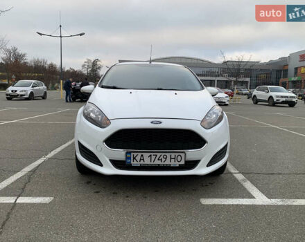 Белый Форд Фиеста, объемом двигателя 1.24 л и пробегом 212 тыс. км за 6500 $, фото 1 на Automoto.ua