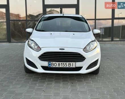 Белый Форд Фиеста, объемом двигателя 1 л и пробегом 54 тыс. км за 9900 $, фото 1 на Automoto.ua