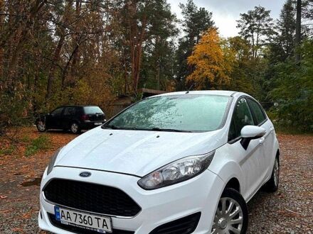 Белый Форд Фиеста, объемом двигателя 1.4 л и пробегом 149 тыс. км за 7200 $, фото 1 на Automoto.ua