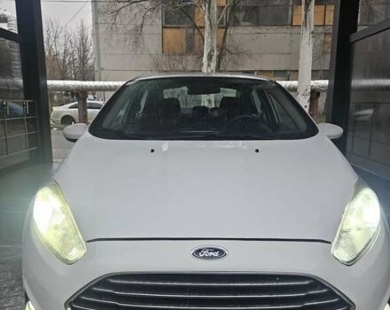 Белый Форд Фиеста, объемом двигателя 1.6 л и пробегом 144 тыс. км за 8500 $, фото 1 на Automoto.ua