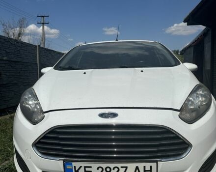 Белый Форд Фиеста, объемом двигателя 1 л и пробегом 90 тыс. км за 8000 $, фото 1 на Automoto.ua