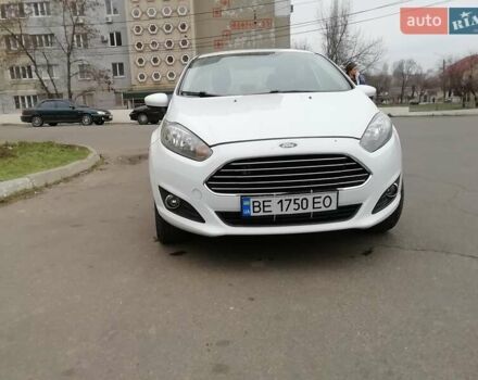Белый Форд Фиеста, объемом двигателя 1.6 л и пробегом 102 тыс. км за 8600 $, фото 1 на Automoto.ua