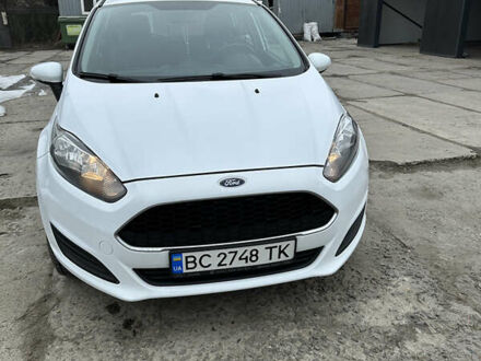 Форд Фиеста 2017 в Львове на Automoto.ua Белый Форд Фиеста, объемом двигателя 1.4 л и пробегом 199 тыс. км за 6700 $, фото 1 на Automoto.ua