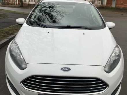 Білий Форд Фієста, об'ємом двигуна 1 л та пробігом 90 тис. км за 7300 $, фото 1 на Automoto.ua