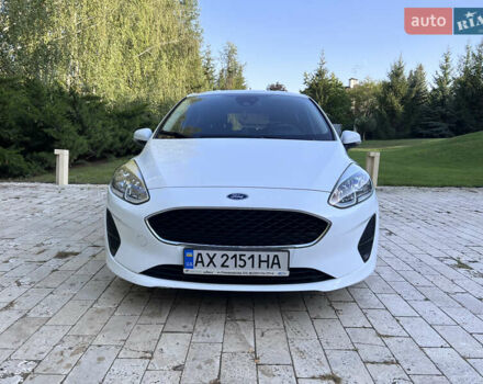 Белый Форд Фиеста, объемом двигателя 1 л и пробегом 89 тыс. км за 11000 $, фото 1 на Automoto.ua