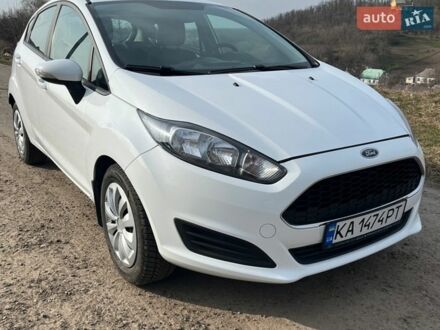 Белый Форд Фиеста, объемом двигателя 1.39 л и пробегом 146 тыс. км за 7400 $, фото 1 на Automoto.ua