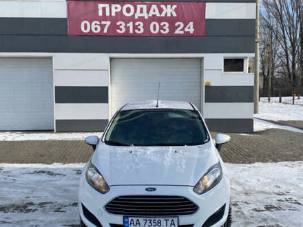 Белый Форд Фиеста, объемом двигателя 1.24 л и пробегом 153 тыс. км за 6200 $, фото 1 на Automoto.ua