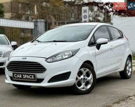 Форд Фієста 2017 у Одесі на Automoto.ua Білий Форд Фієста, об'ємом двигуна 1.6 л та пробігом 138 тис. км за 7500 $, фото 1 на Automoto.ua