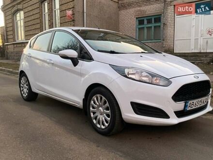 Форд Фієста 2017 у Гайсине на Automoto.ua Білий Форд Фієста, об'ємом двигуна 1.24 л та пробігом 96 тис. км за 7500 $, фото 1 на Automoto.ua