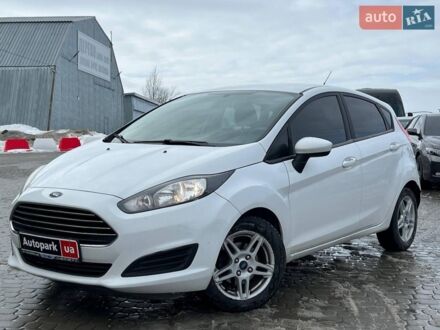 Білий Форд Фієста, об'ємом двигуна 1.6 л та пробігом 130 тис. км за 6990 $, фото 1 на Automoto.ua