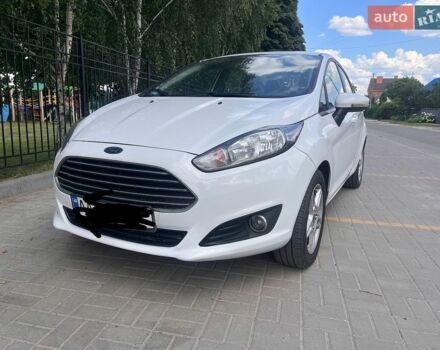 Белый Форд Фиеста, объемом двигателя 1.6 л и пробегом 137 тыс. км за 8500 $, фото 1 на Automoto.ua