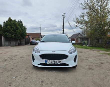 Білий Форд Фієста, об'ємом двигуна 1.1 л та пробігом 95 тис. км за 8000 $, фото 1 на Automoto.ua