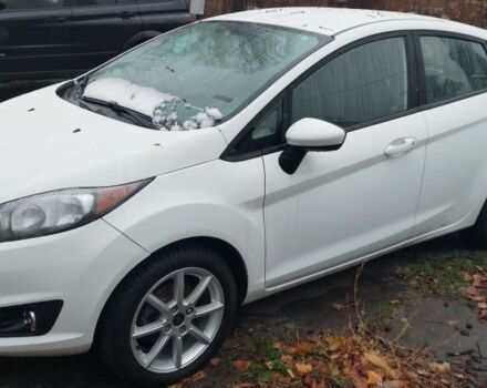 Белый Форд Фиеста, объемом двигателя 1.6 л и пробегом 53 тыс. км за 6000 $, фото 1 на Automoto.ua