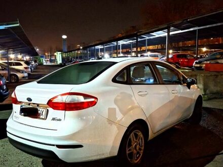 Белый Форд Фиеста, объемом двигателя 1.6 л и пробегом 570 тыс. км за 8200 $, фото 1 на Automoto.ua