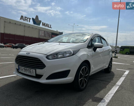 Белый Форд Фиеста, объемом двигателя 1.6 л и пробегом 82 тыс. км за 7900 $, фото 1 на Automoto.ua