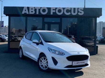 Форд Фиеста 2018 в Киеве на Automoto.ua Белый Форд Фиеста, объемом двигателя 0 л и пробегом 101 тыс. км за 8990 $, фото 1 на Automoto.ua