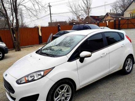 Белый Форд Фиеста, объемом двигателя 1.6 л и пробегом 80 тыс. км за 8300 $, фото 1 на Automoto.ua