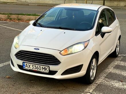 Белый Форд Фиеста, объемом двигателя 1.6 л и пробегом 62 тыс. км за 7200 $, фото 1 на Automoto.ua