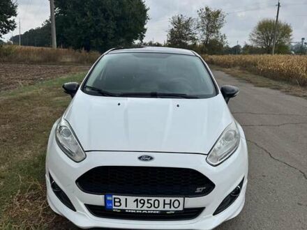 Форд Фиеста 2018 в Глобино на Automoto.ua Белый Форд Фиеста, объемом двигателя 1.6 л и пробегом 55 тыс. км за 10500 $, фото 1 на Automoto.ua