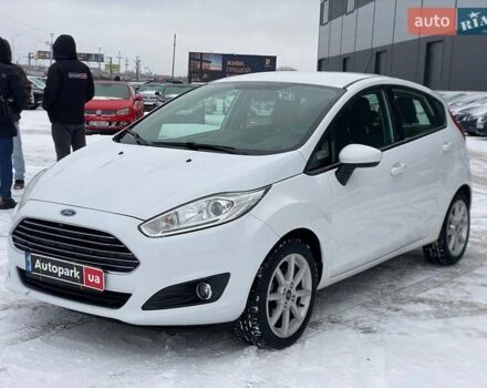 Білий Форд Фієста, об'ємом двигуна 1.6 л та пробігом 66 тис. км за 9790 $, фото 1 на Automoto.ua
