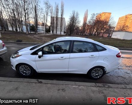 Белый Форд Фиеста, объемом двигателя 1.6 л и пробегом 161 тыс. км за 8500 $, фото 1 на Automoto.ua