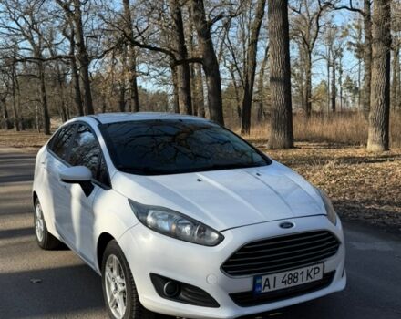Белый Форд Фиеста, объемом двигателя 1.6 л и пробегом 98 тыс. км за 8300 $, фото 1 на Automoto.ua