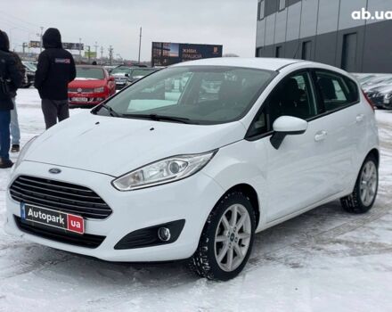 Білий Форд Фієста, об'ємом двигуна 1.6 л та пробігом 66 тис. км за 9790 $, фото 1 на Automoto.ua