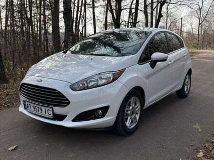 Белый Форд Фиеста, объемом двигателя 1.6 л и пробегом 128 тыс. км за 9300 $, фото 1 на Automoto.ua