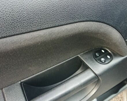 Бежевый Форд Фиеста, объемом двигателя 1.3 л и пробегом 153 тыс. км за 2700 $, фото 5 на Automoto.ua