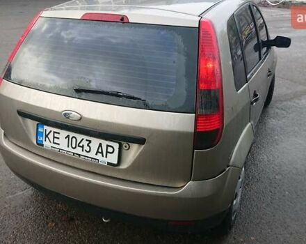 Бежевый Форд Фиеста, объемом двигателя 1.3 л и пробегом 153 тыс. км за 2700 $, фото 1 на Automoto.ua