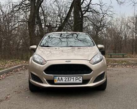 Бежевий Форд Фієста, об'ємом двигуна 1 л та пробігом 65 тис. км за 10000 $, фото 7 на Automoto.ua