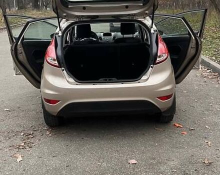 Бежевий Форд Фієста, об'ємом двигуна 1 л та пробігом 65 тис. км за 10000 $, фото 6 на Automoto.ua