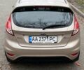 Бежевий Форд Фієста, об'ємом двигуна 1 л та пробігом 65 тис. км за 10000 $, фото 2 на Automoto.ua
