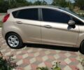 Бежевий Форд Фієста, об'ємом двигуна 1 л та пробігом 27 тис. км за 12500 $, фото 1 на Automoto.ua